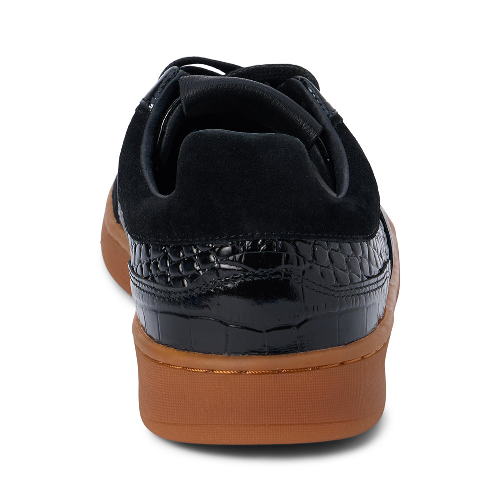 Quincy Low-Top Sneakers | Black