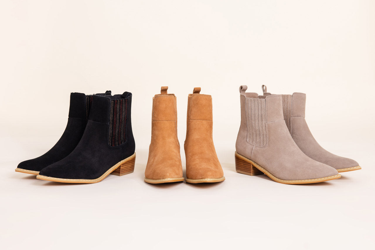 Leonor Suede Ankle Boots | Black