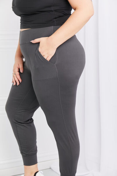 In Shape Pocketed High-Waist Pants