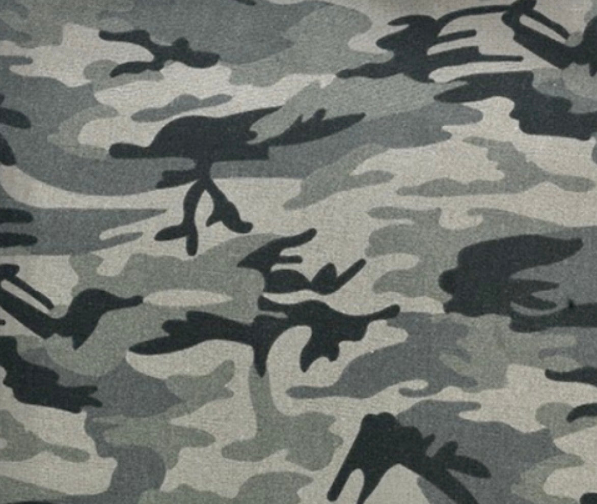 Black Camo Ally Tote - Bella Lia Boutique