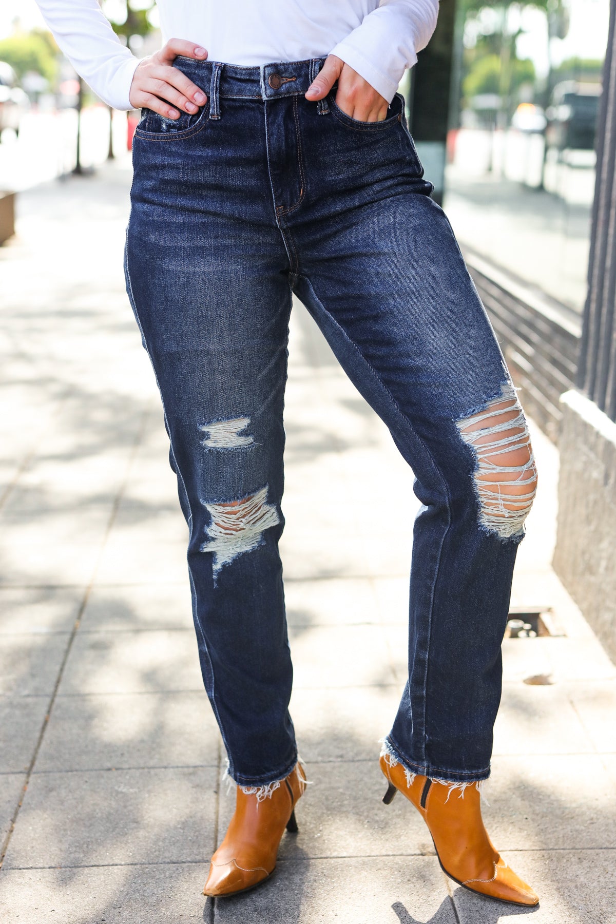 Chana Mid-Rise Distressed Straight Leg Jeans | Judy Blue