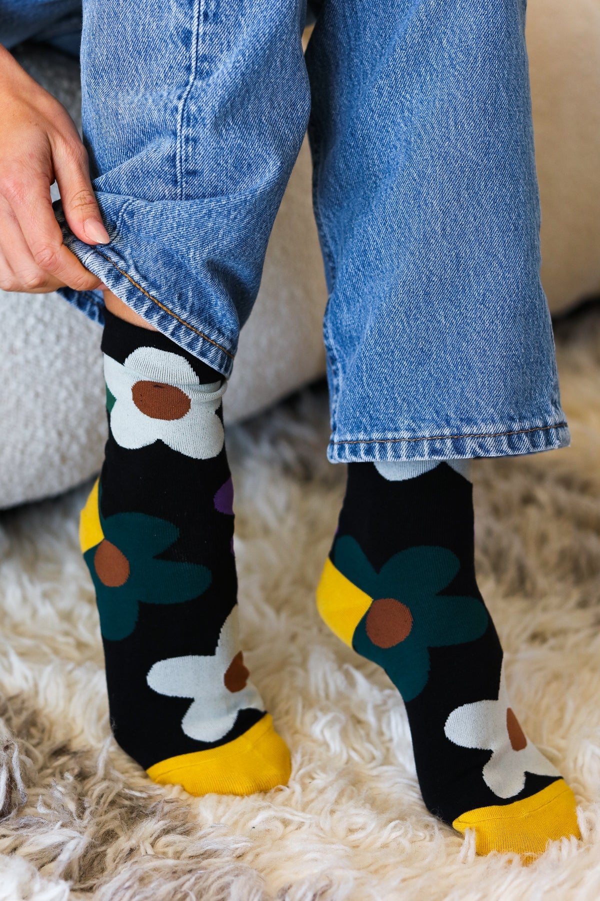 Floral Ankle Socks | Black