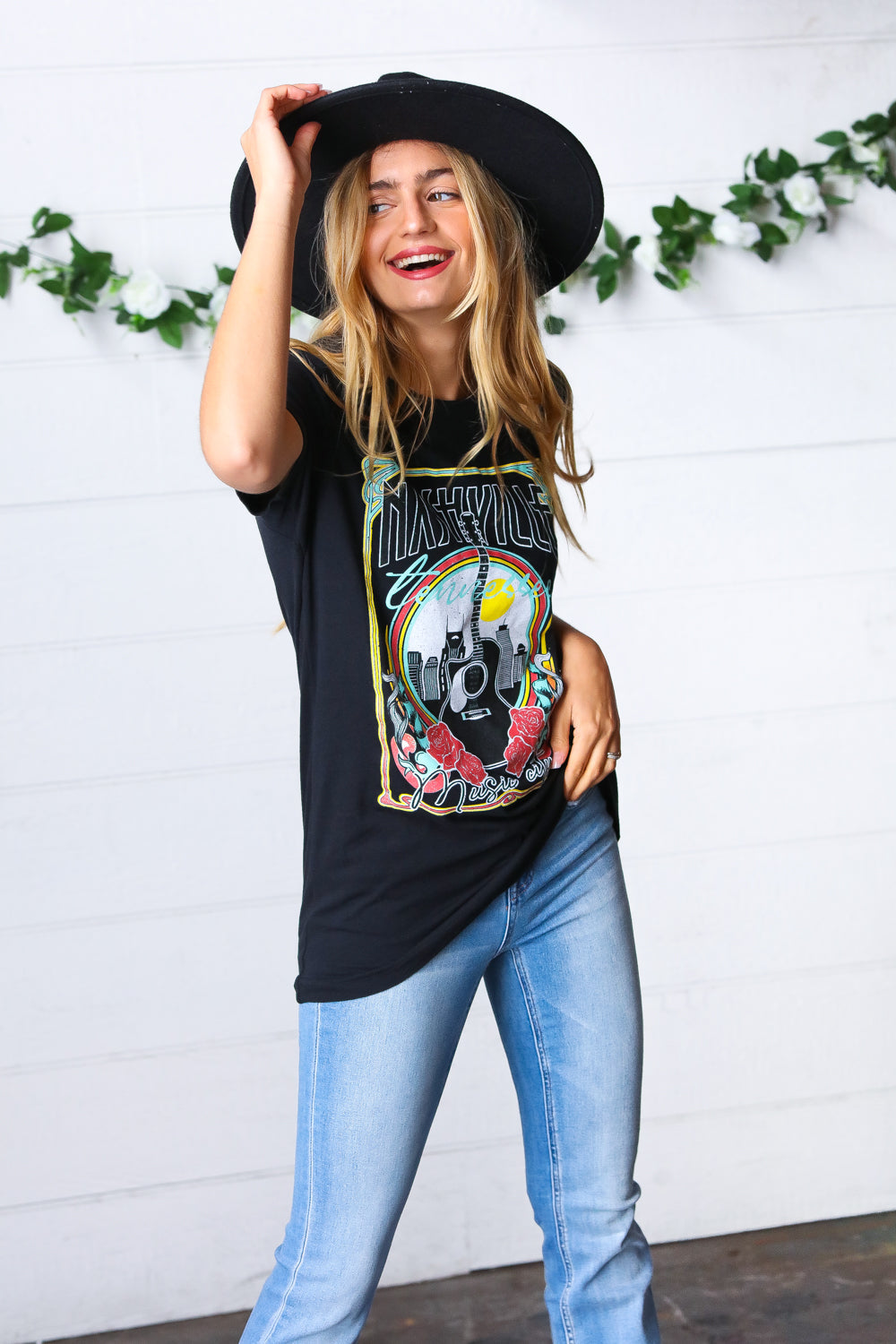 Nashville Graphic Tee