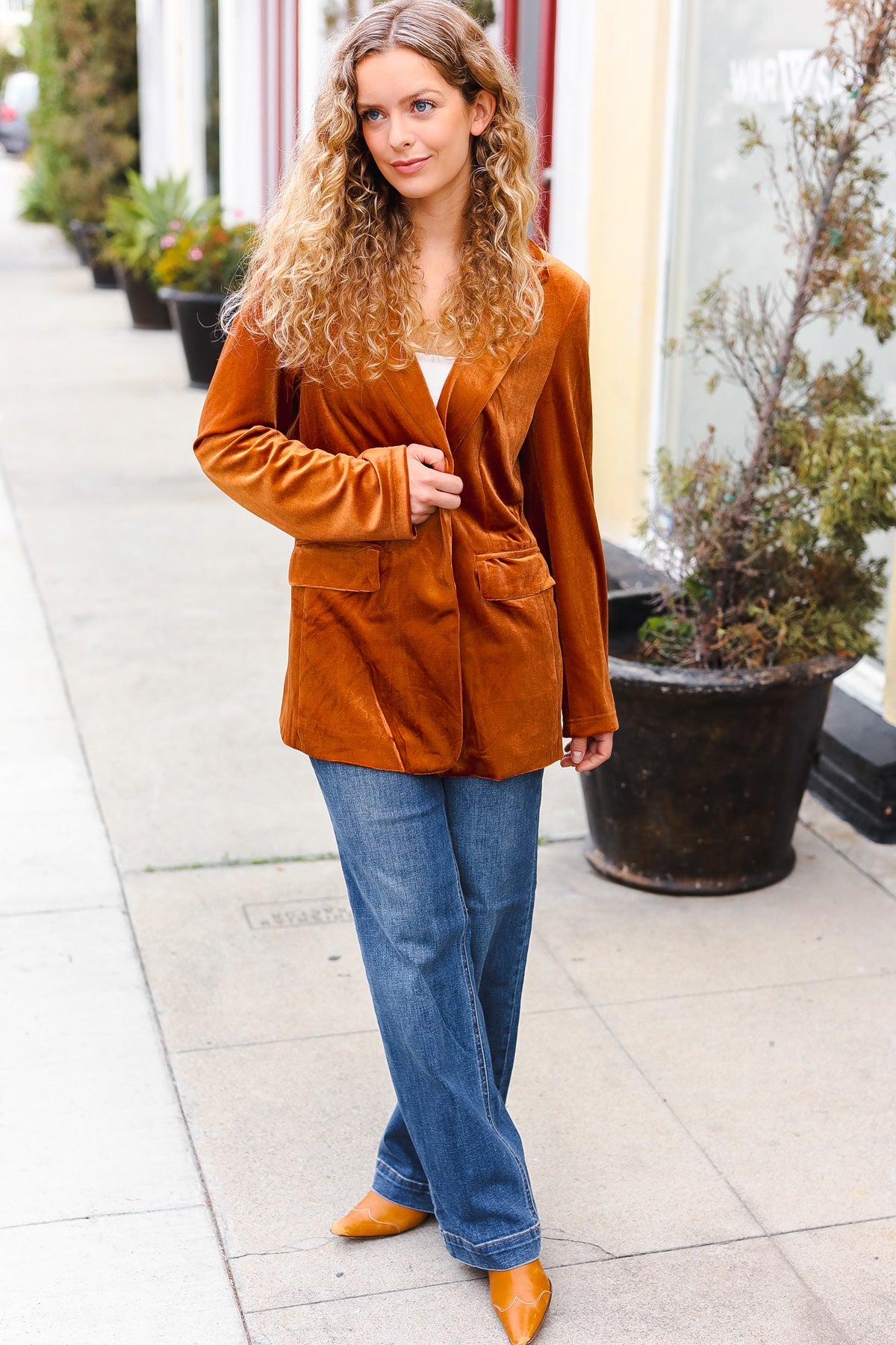 Holiday Stunner Velvet Lapel Blazer