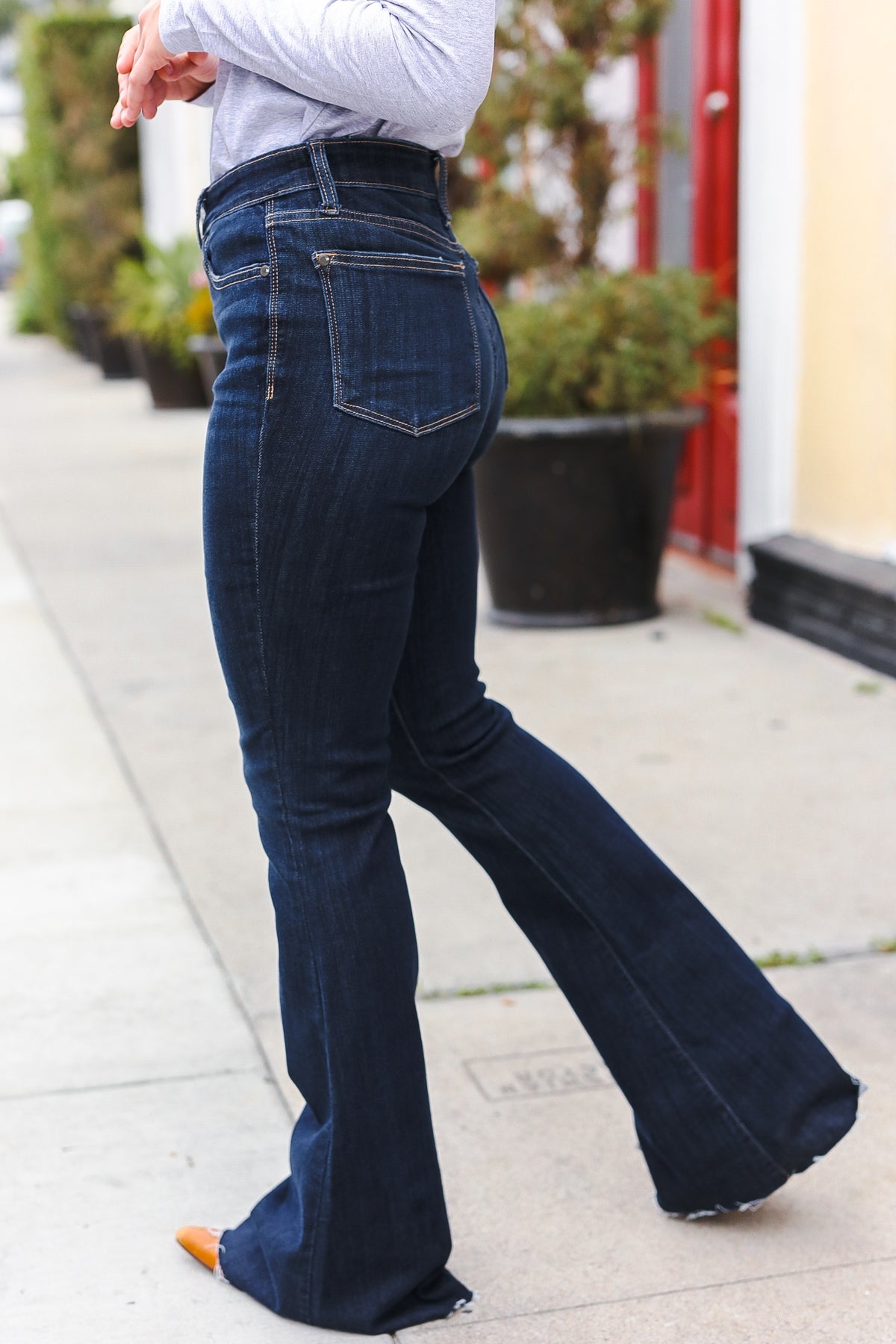 Blakely Dark Wash Raw Hem Jeans | Judy Blue