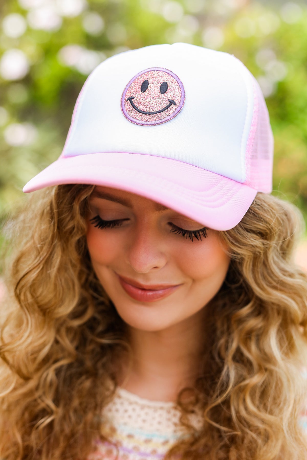 Glitter Smiley Face Mesh Trucker Hat