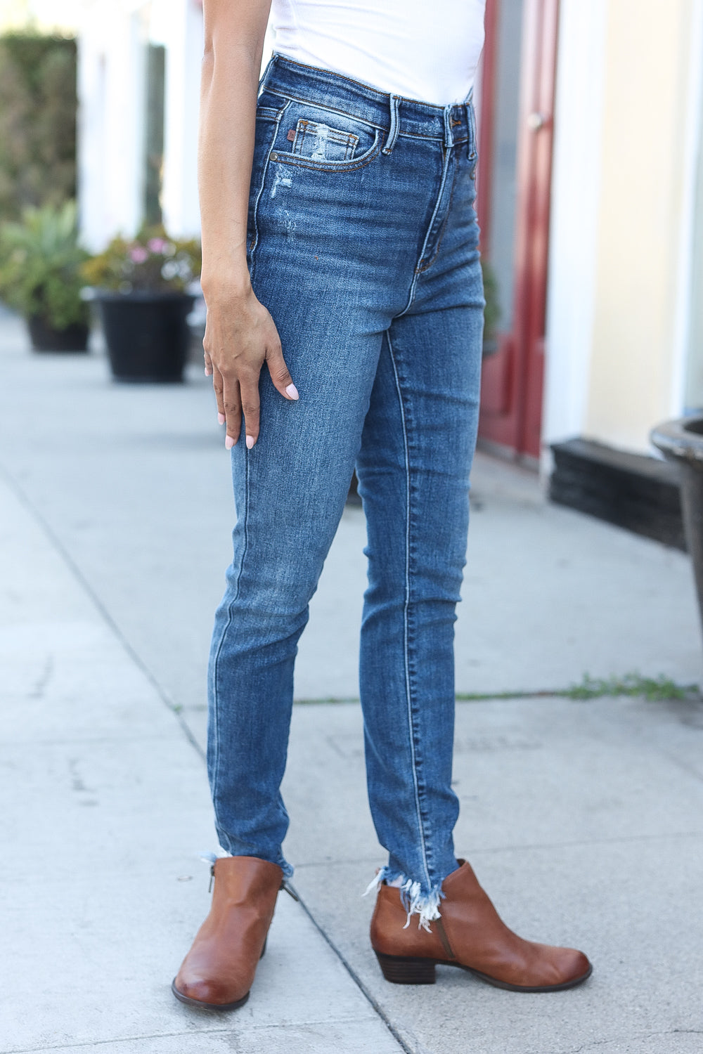 Alessandra Mid-Rise Distressed Straight Leg Jeans | Judy Blue