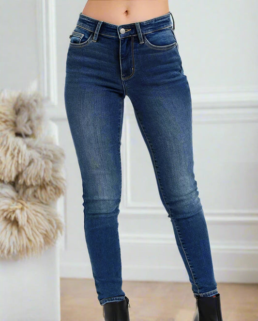 1de97fdb-fd43-4695-a0d3-034608311cba-Max