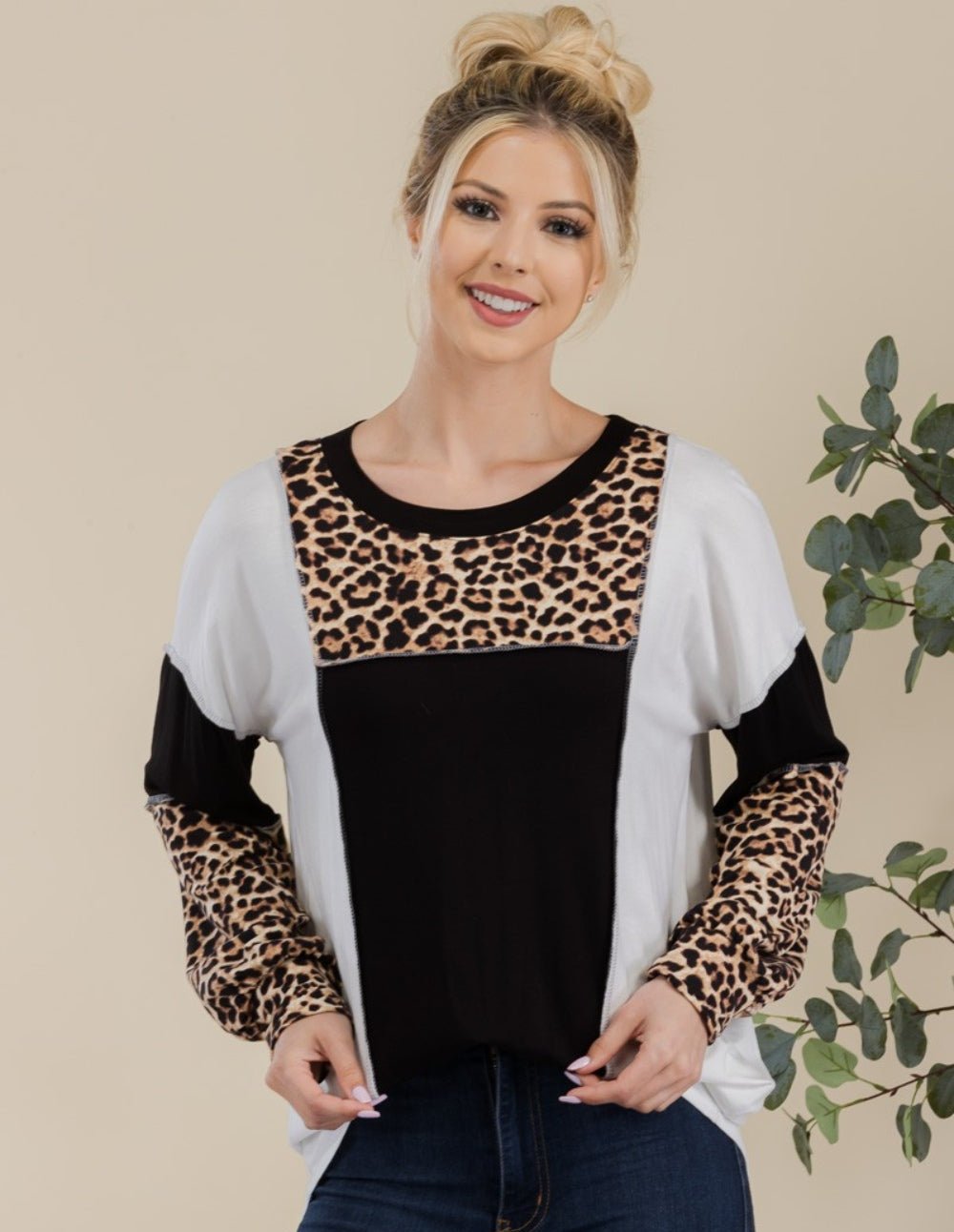 Livia Leopard Exposed Seam Top