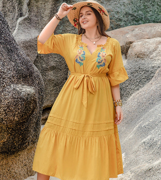 Daniella Midi Dress | Curvy