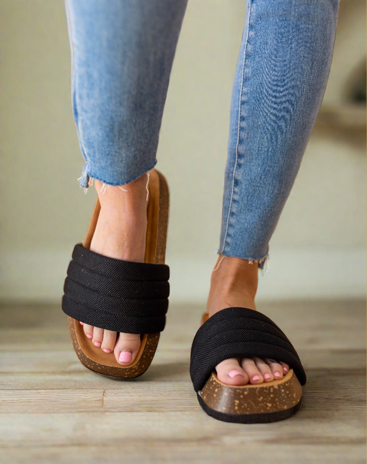 Chloe Chunky Slides | Black