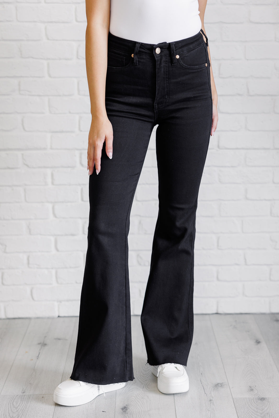 Etta High-Rise Control Top Flare Jeans | Black | Judy Blue