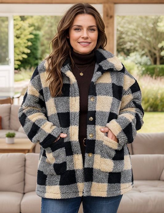 Ryleigh Plaid Coat | Curvy