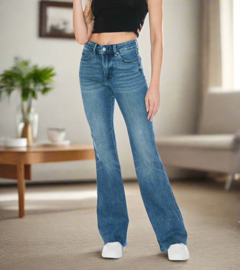 Zoey Tummy Control Flare Jeans | Judy Blue