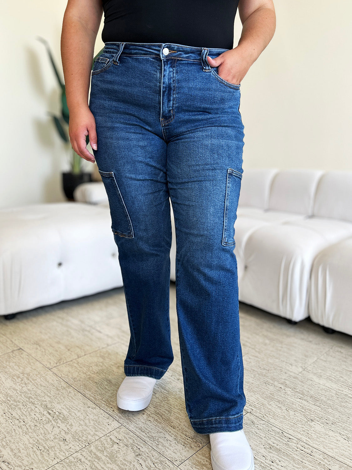 Dulce High-Waist Straight Cargo Jeans | Judy Blue