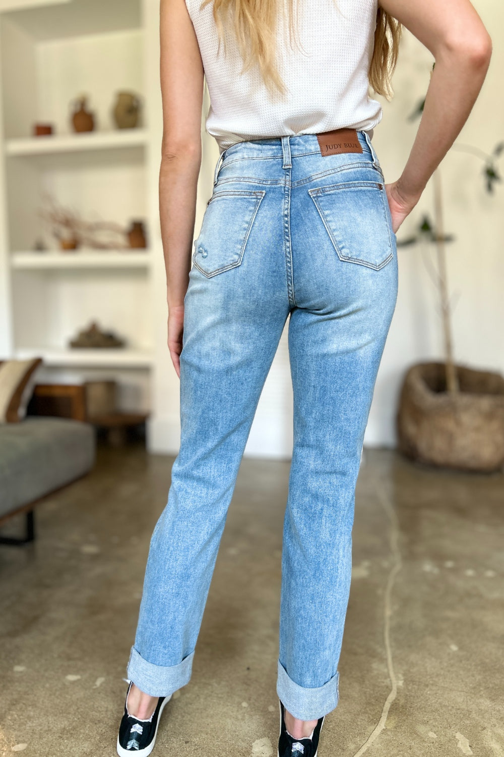 Denver Distressed Straight Jeans | Judy Blue