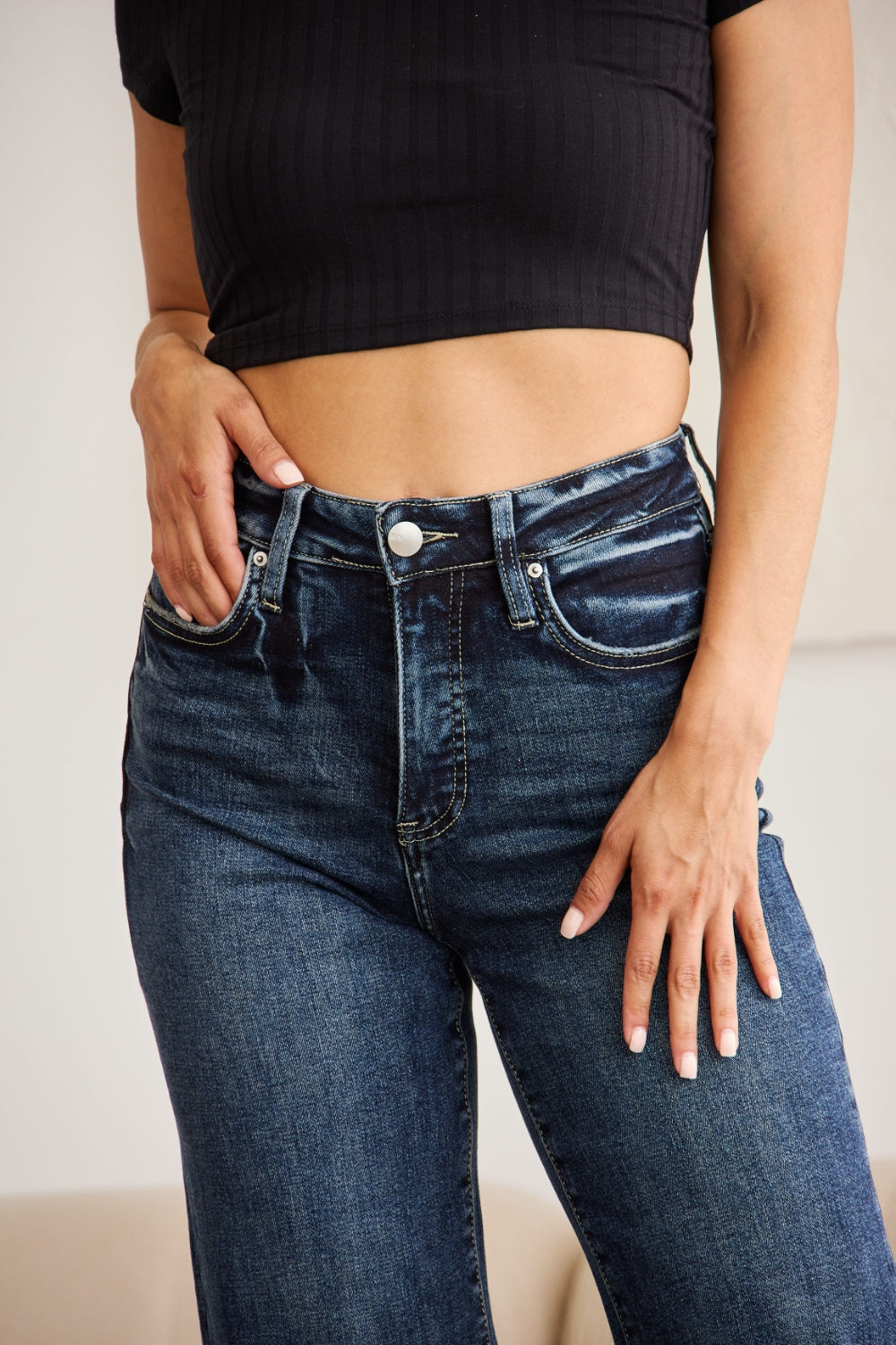 Elle Tummy Control High-Waist Raw Hem Jeans | RFM