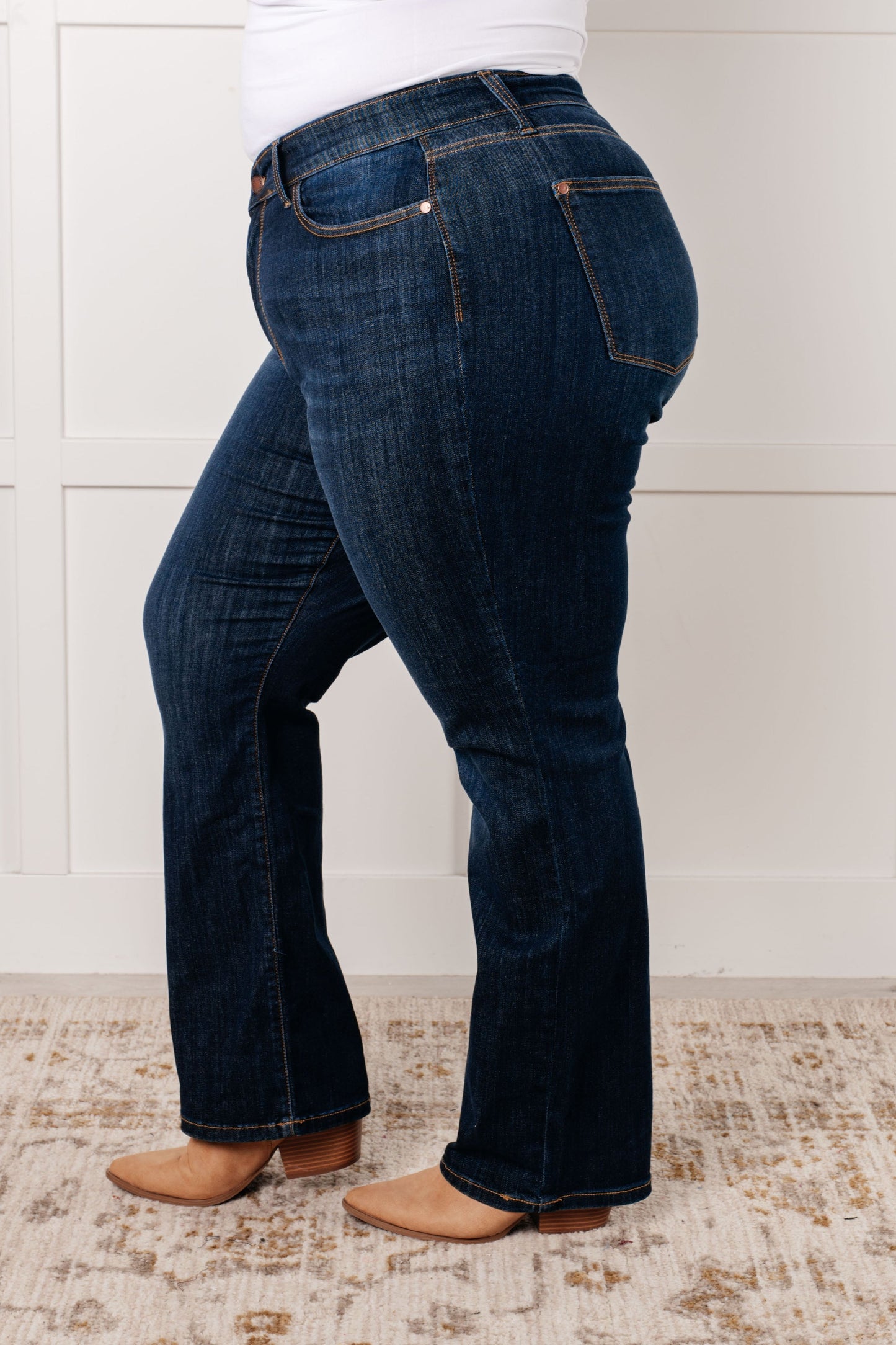 Alaina High-Rise Classic Straight Jeans | Judy Blue