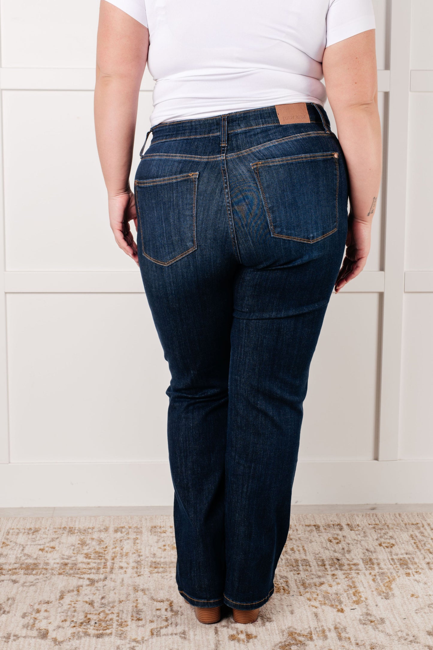 Alaina High-Rise Classic Straight Jeans | Judy Blue