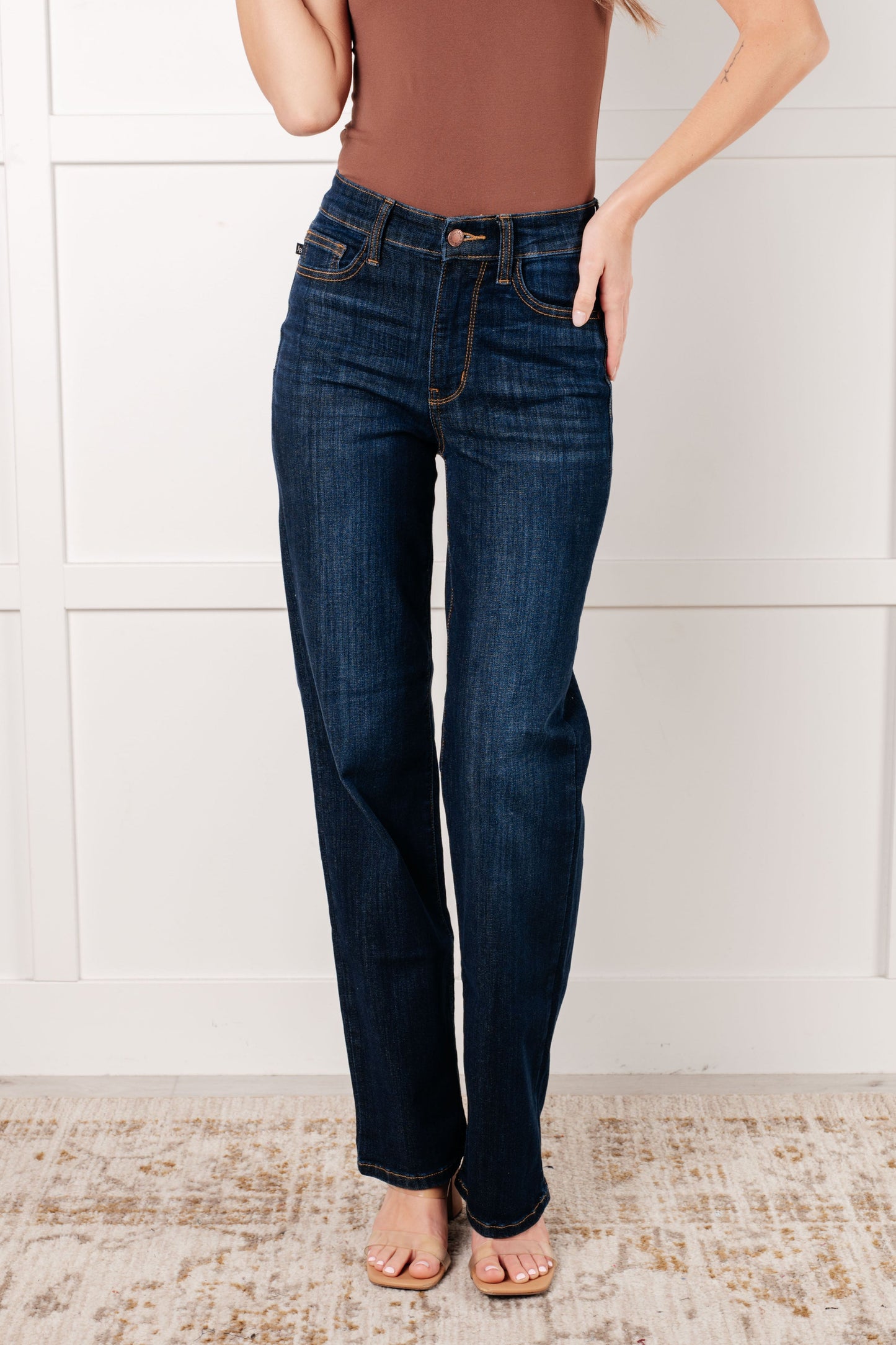 Alaina High-Rise Classic Straight Jeans | Judy Blue