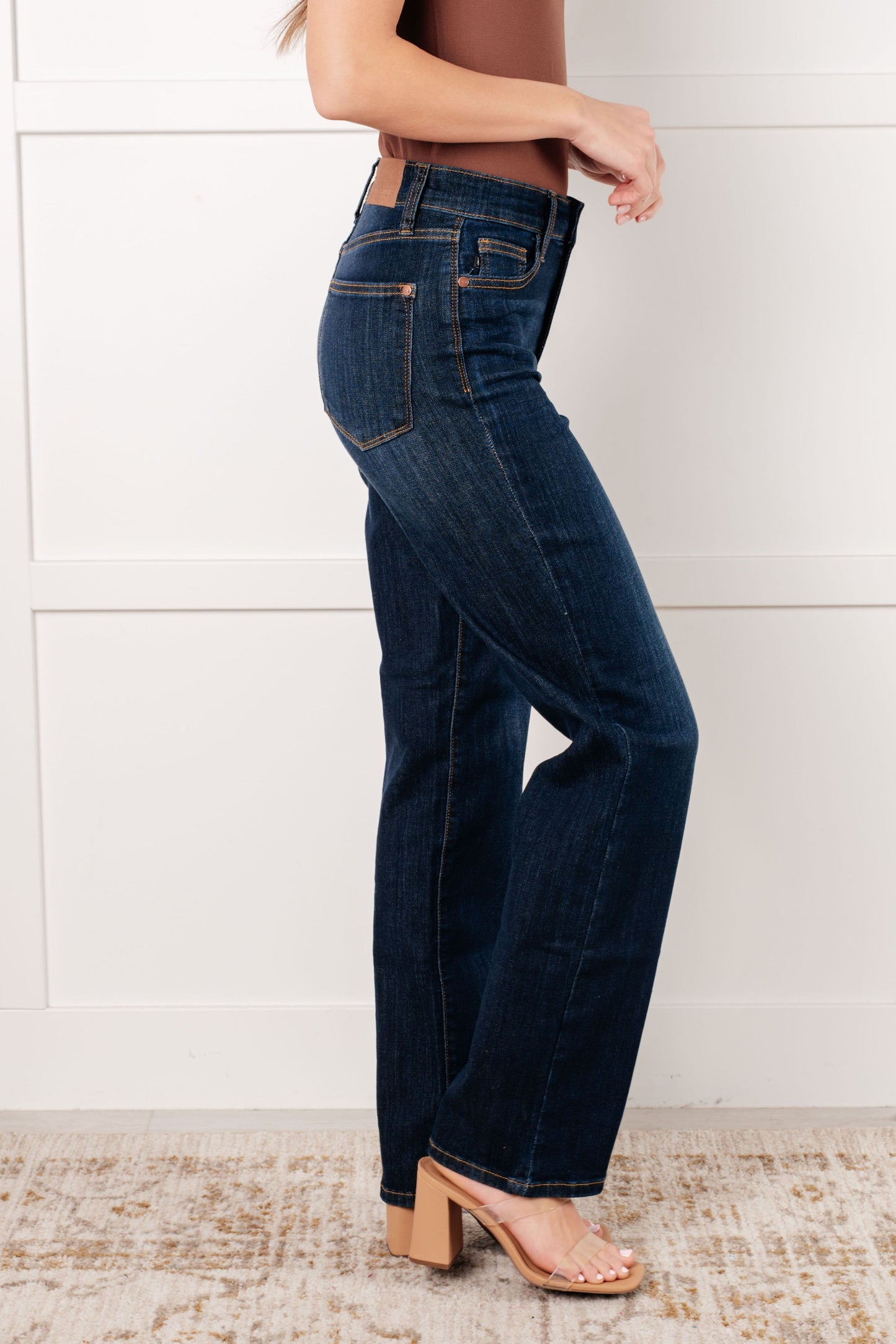 Alaina High-Rise Classic Straight Jeans | Judy Blue