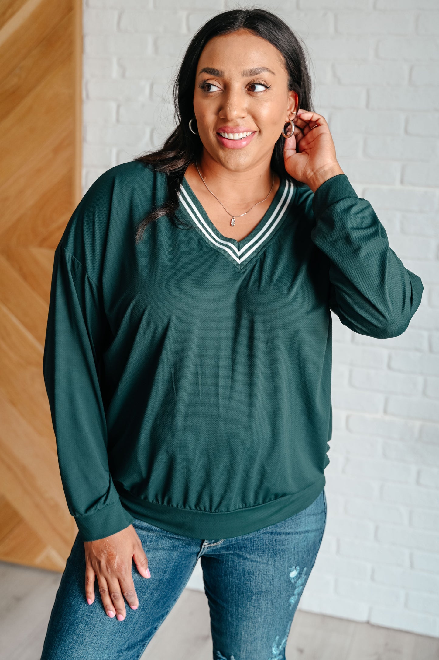 All Out Comfort V-Neck Pullover | Midnight Green