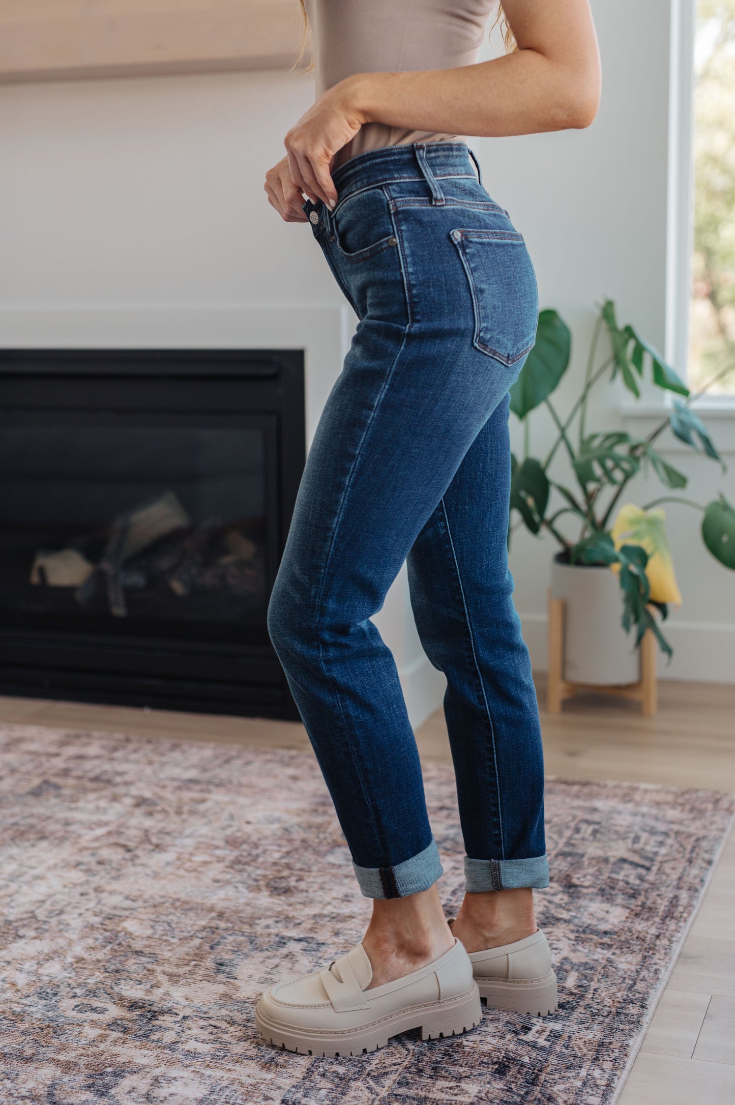 Amber Cuffed Slim Fit Jeans | Judy Blue