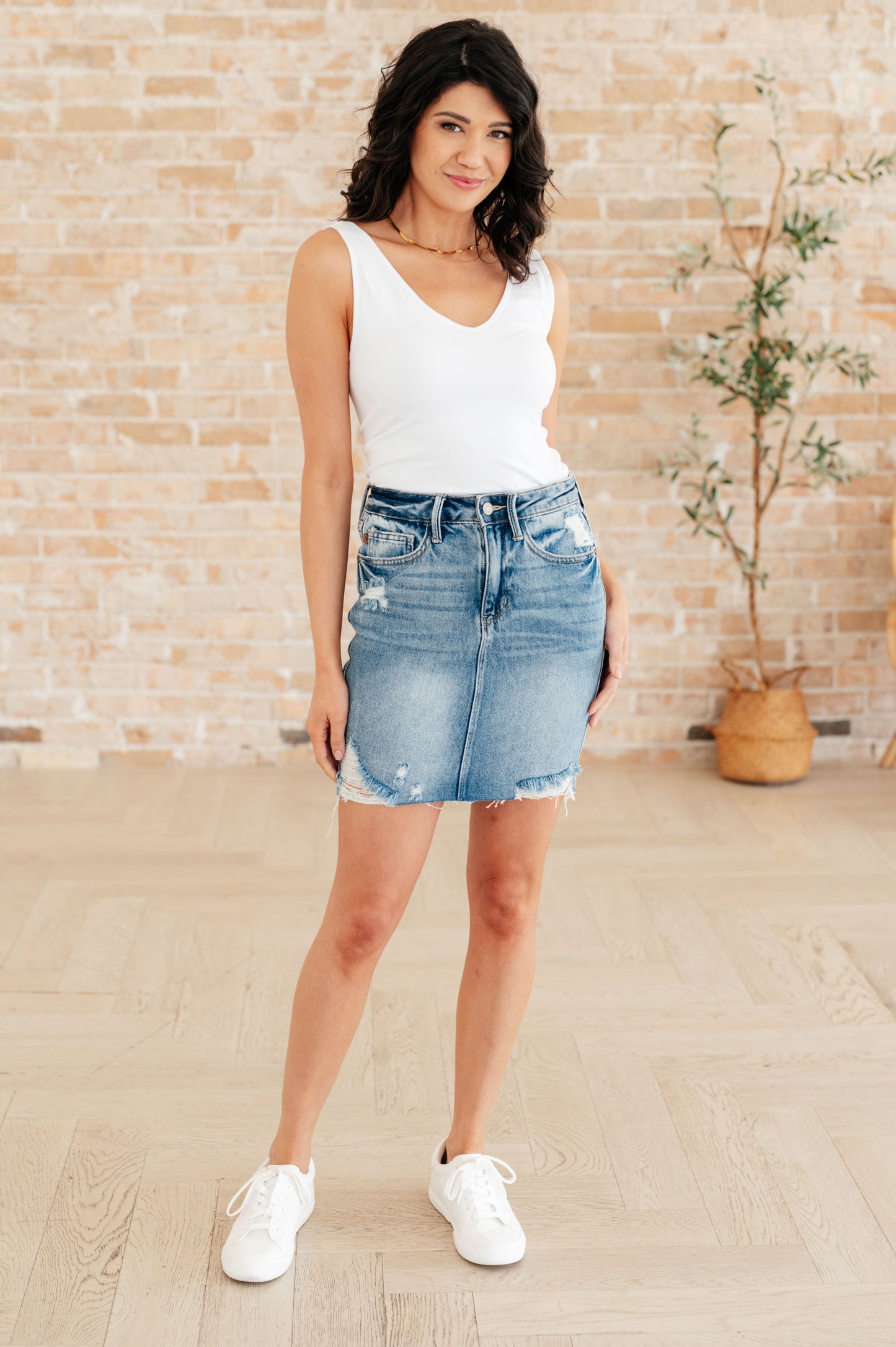 Carol High-Rise Rigid Magic Denim Skirt | Judy Blue