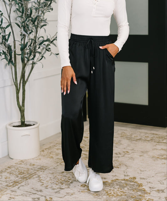 City Ease Wide Leg Pants | Black
