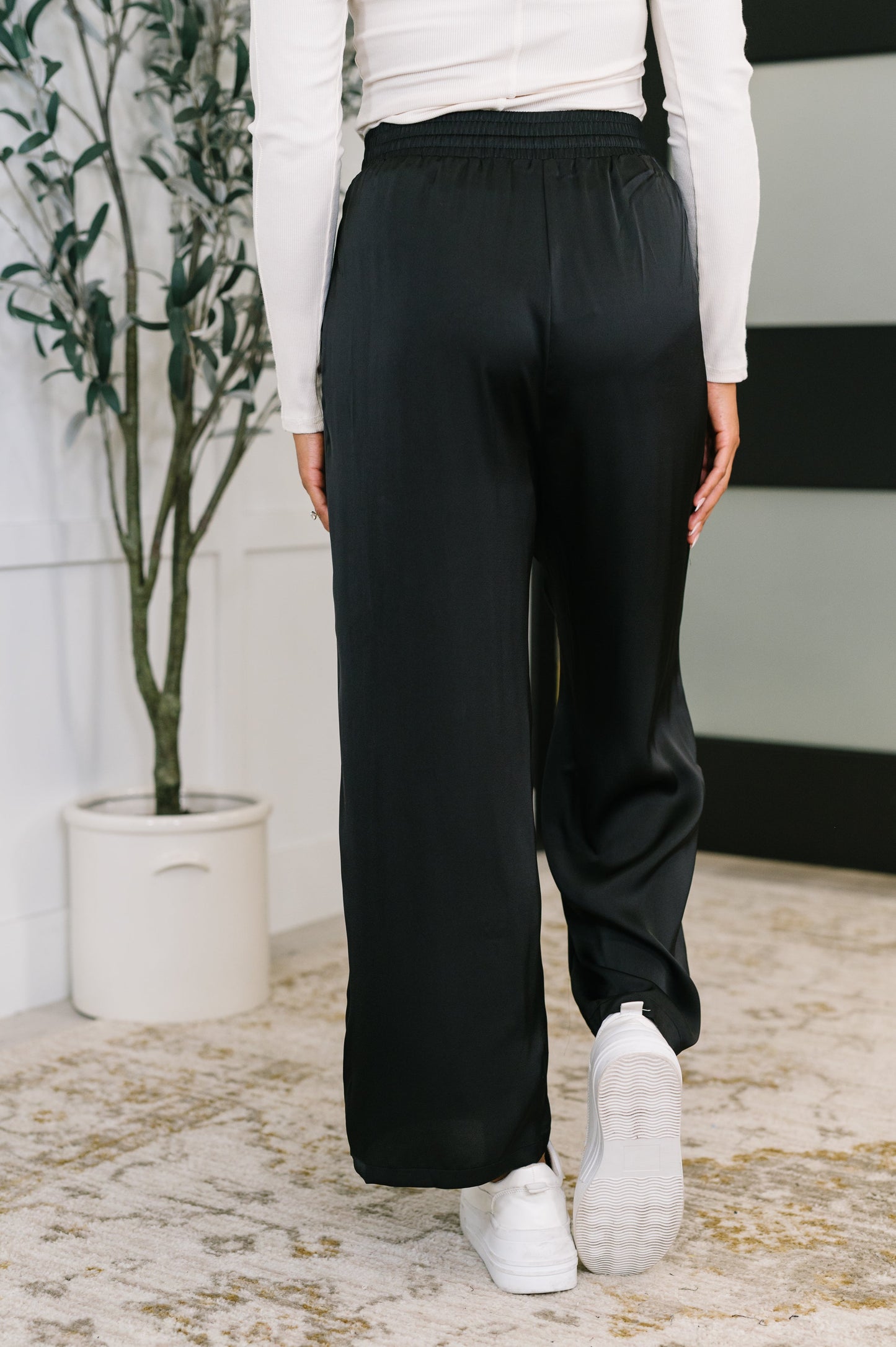City Ease Wide Leg Pants | Black
