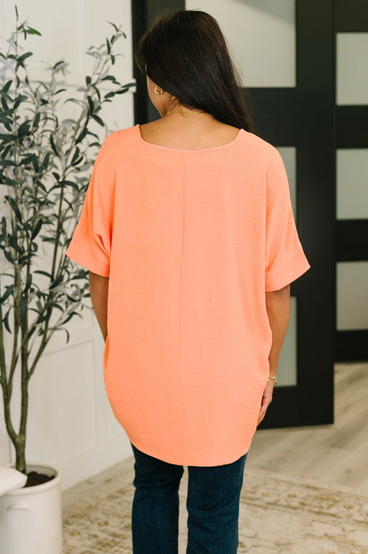 Counter Part Crinkle Top | Coral