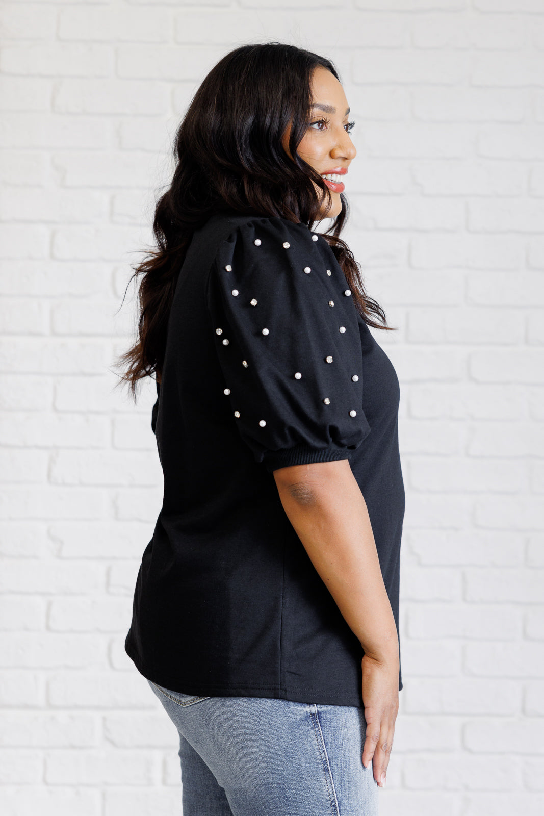 Diamonds & Pearls Puff Sleeve Top | Black