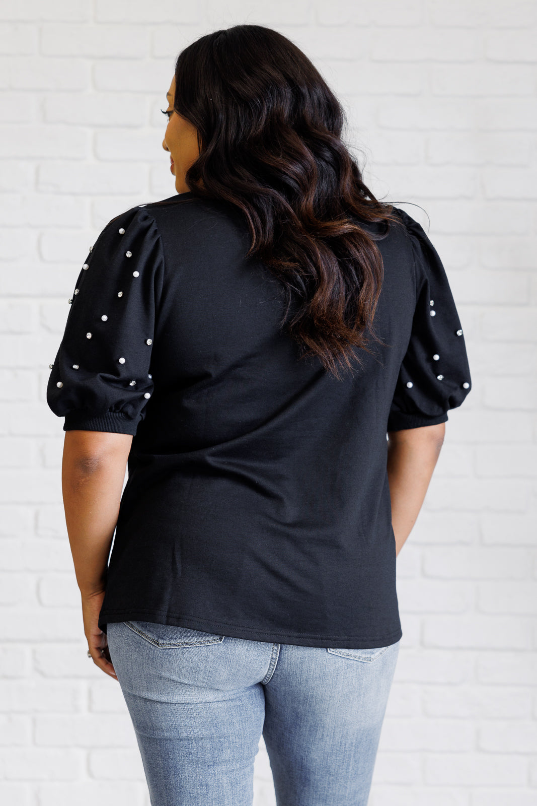 Diamonds & Pearls Puff Sleeve Top | Black