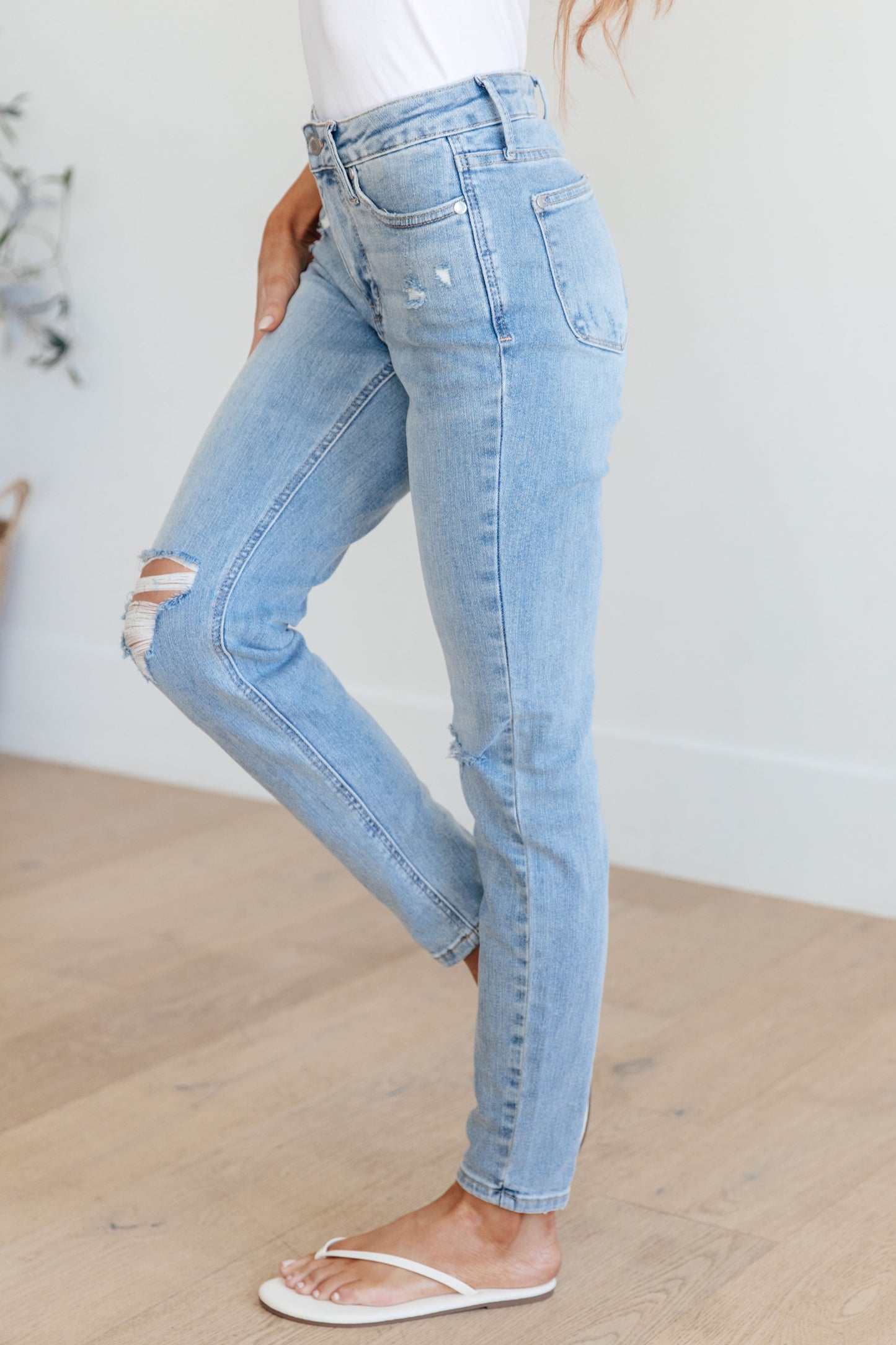 Eloise Mid-Rise Control Top Distressed Skinny Jeans | Judy Blue
