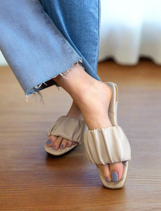 Hazel Ruched Sandals | Warm Grey