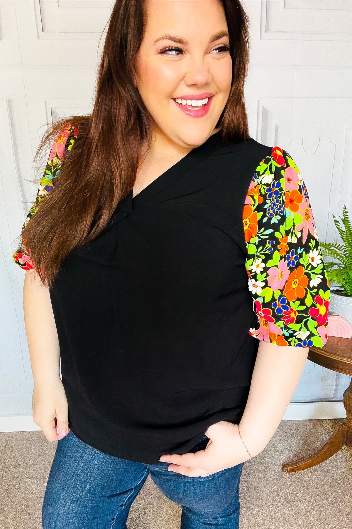 Eyes On You Floral Puff Sleeve Top