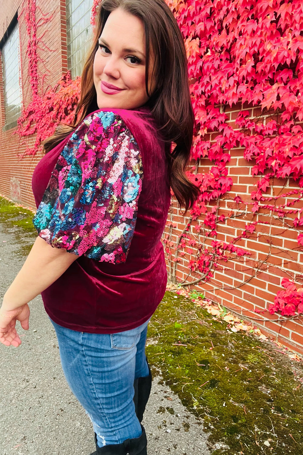 Diva Dreams Floral Sequin Velvet Top