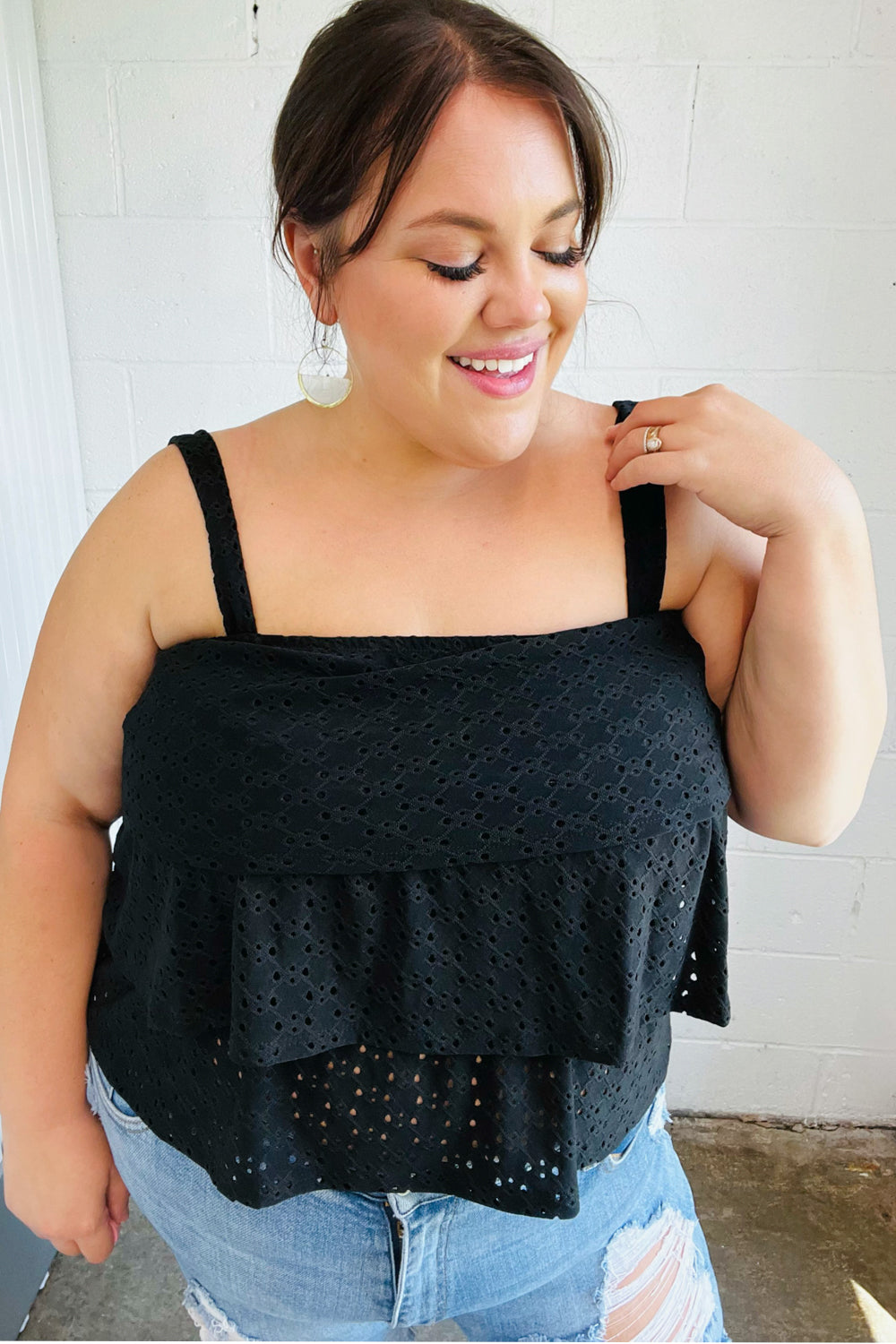 Eyelet Tiered Sleeveless Top