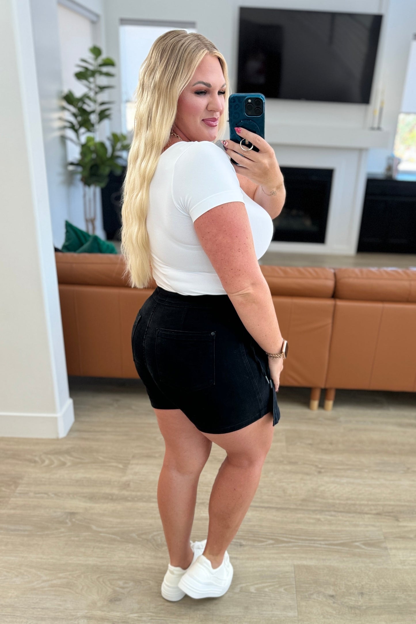 Bentli High-Rise Denim Skorts | Black | Judy Blue