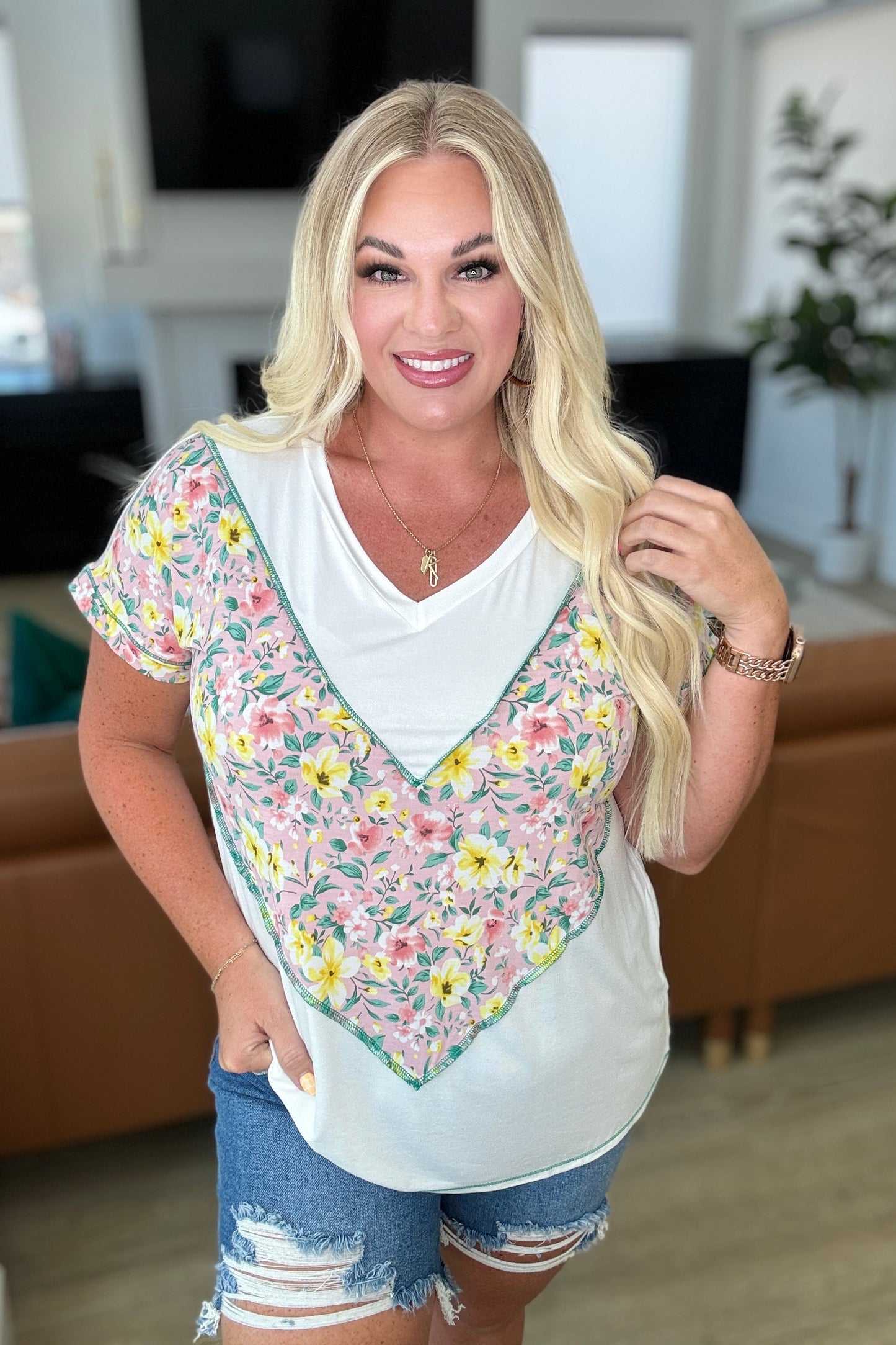 To Rock a Rhyme Color Block Top | Pink Floral