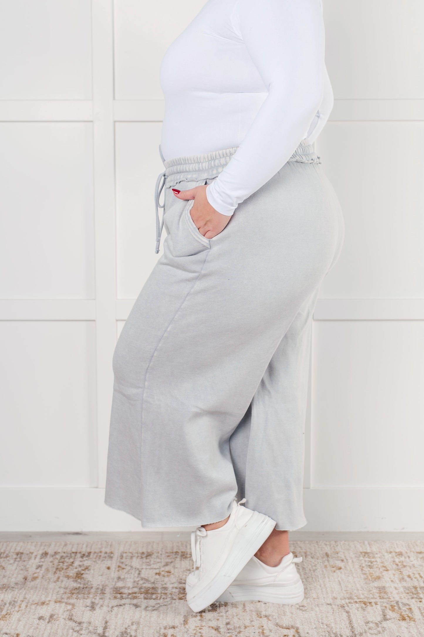 In or Out Wide Leg Cropped Pants | Light Grey