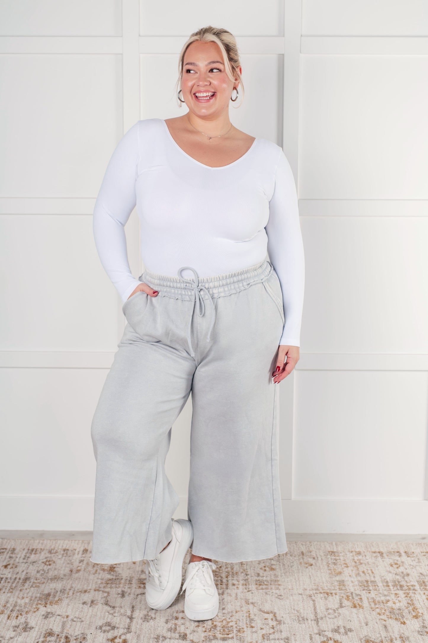 In or Out Wide Leg Cropped Pants | Light Grey