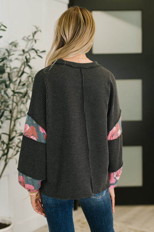 In the Spotlight Pullover