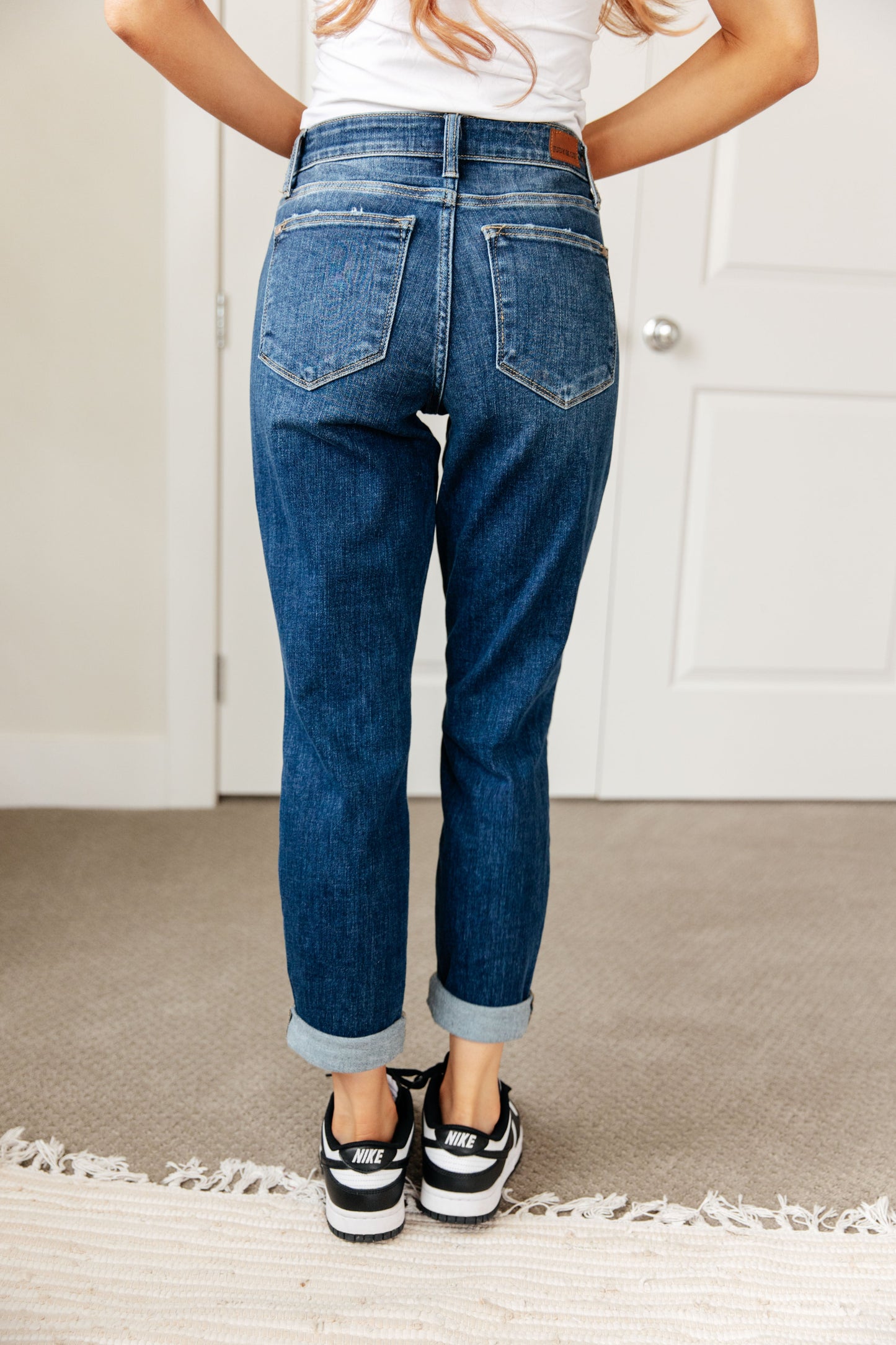 London Mid-Rise Cuffed Boyfriend Jeans | Judy Blue