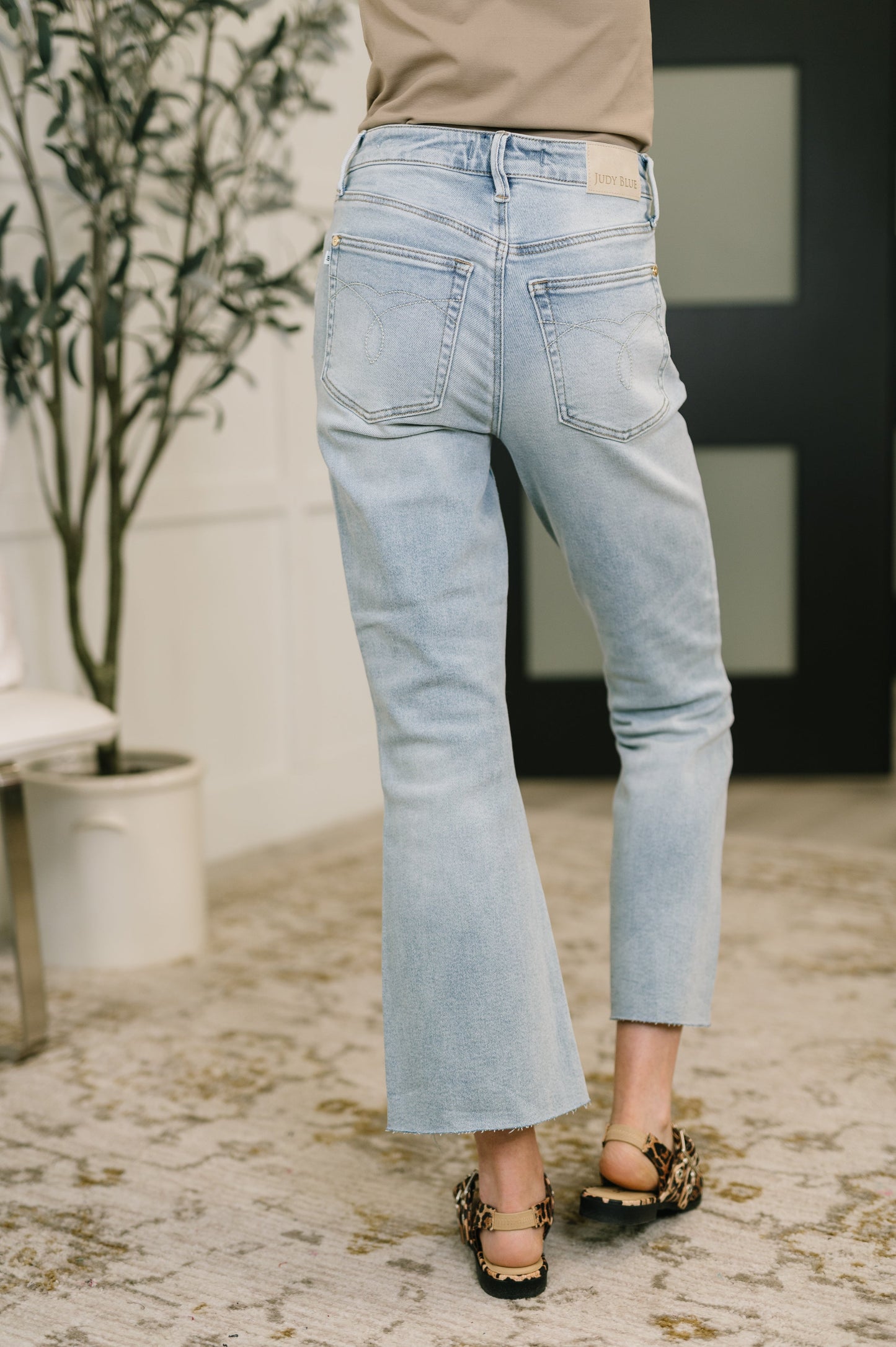 Martha Mid-Rise Kick Flare Jeans | Judy Blue