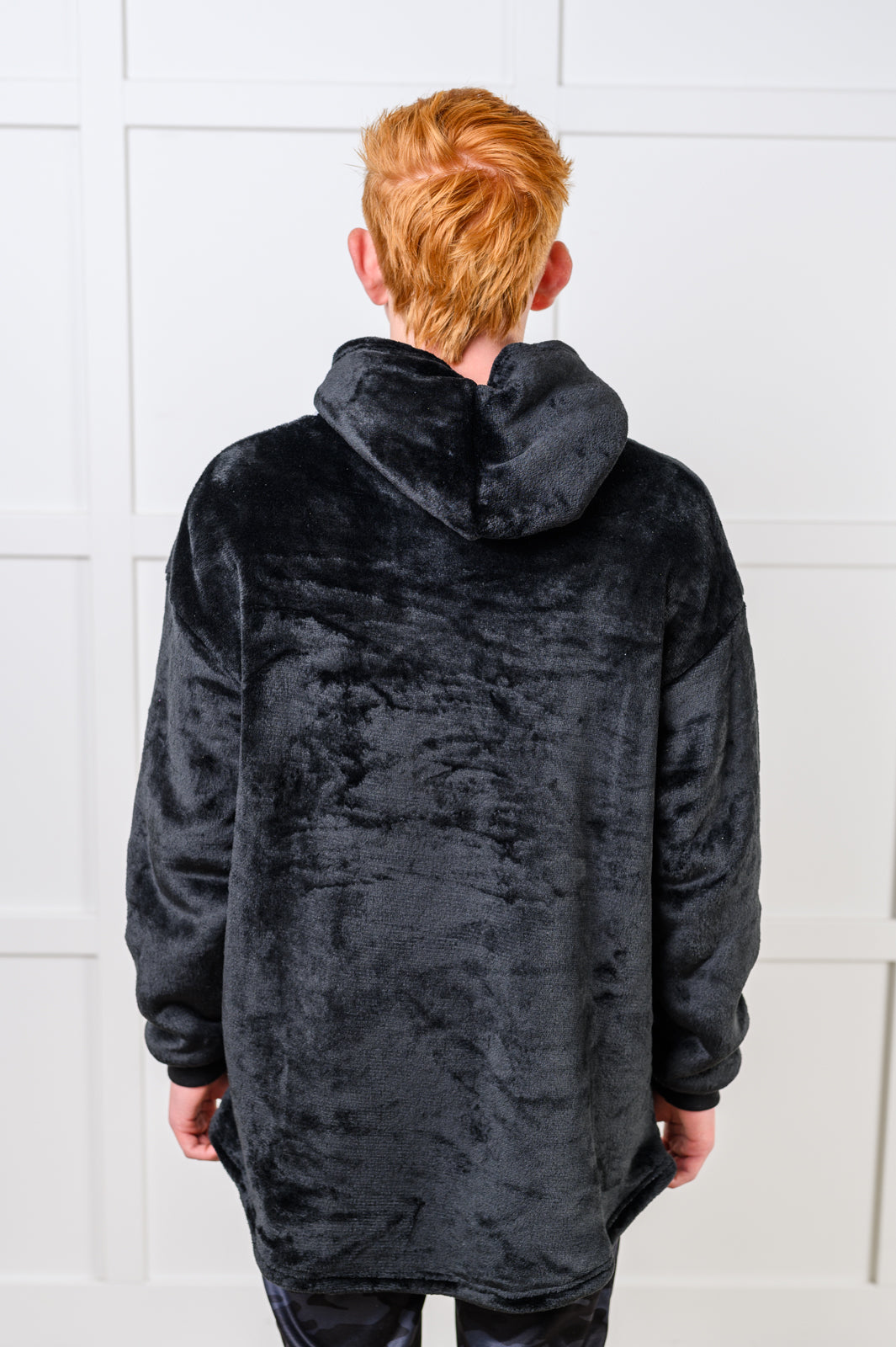 Oversized Hoodie Blanket | Black | Kid's