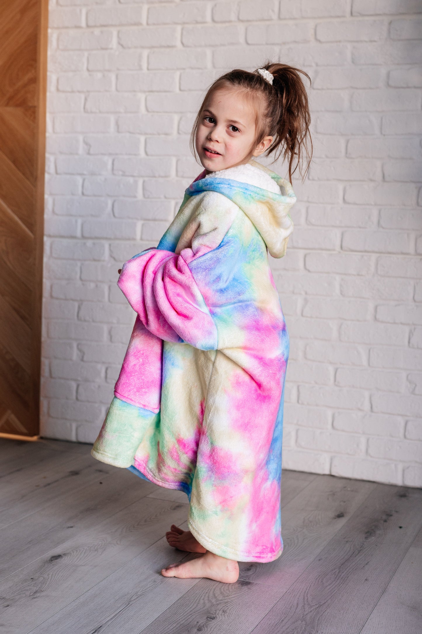 Adelynn Oversized Hoodie Blanket | Rainbow | Kid's