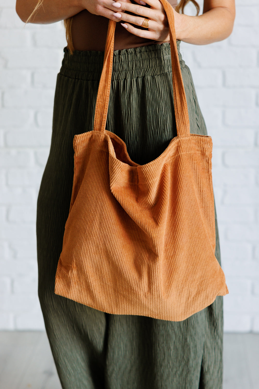 Last Minute Corduroy Tote | Brown