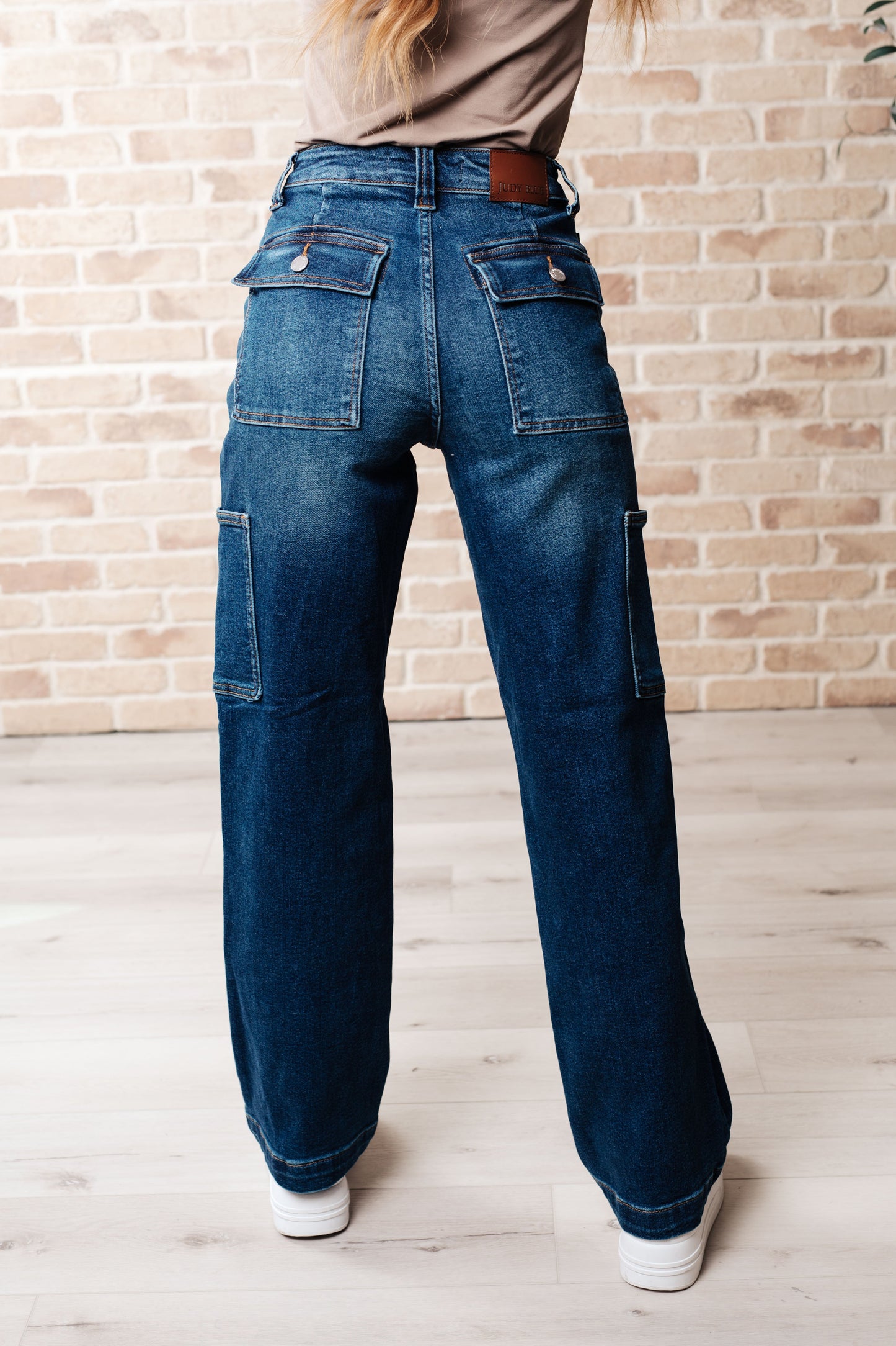 Leila High-Rise Cargo Straight Jeans | Judy Blue