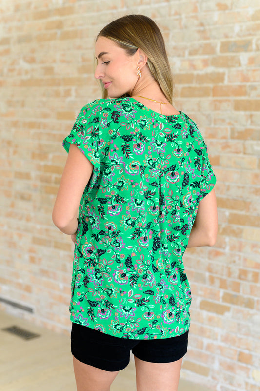 Lizzy Cap Sleeve Top | Green & Black Floral